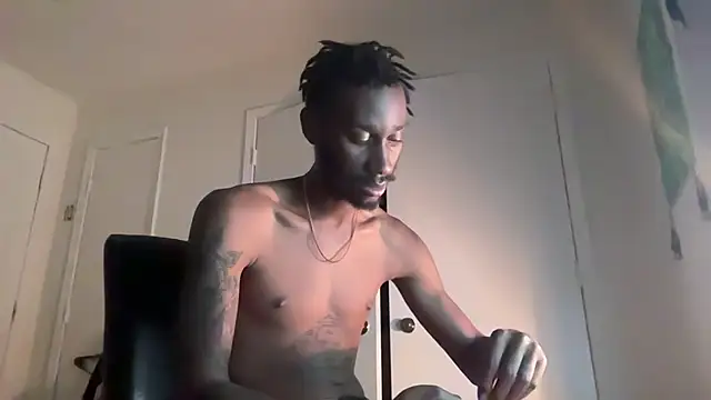 Snapshot of ITSONLYKENNY chatting on September 2025 01:00:01 AM ITSONLYKENNY online show from September 2025 01:00:01 AM