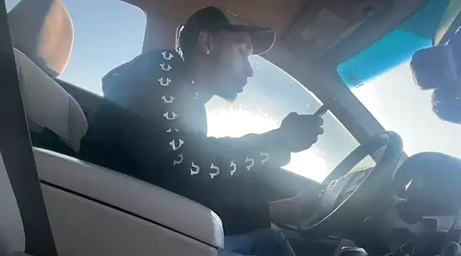 Snapshot of ITSONLYKENNY chatting on January 2025 09:50:02 PM ITSONLYKENNY online show from January 2025 09:50:02 PM