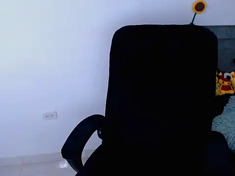 diana  34 online show from February 2026 11:49:02 PM