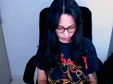 diana  34 online show from January 2026 11:54:01 PM