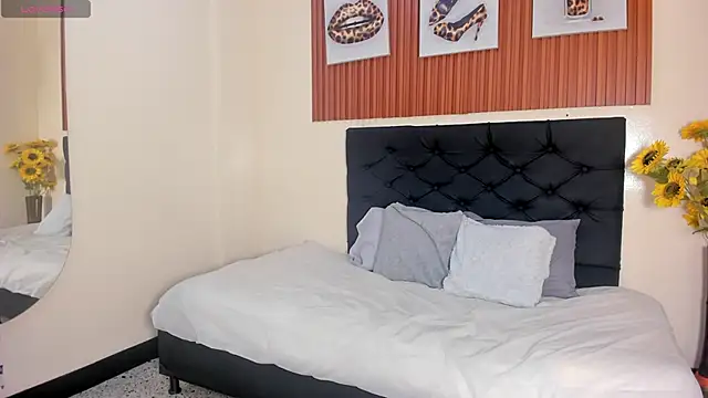 Cristale69 online show from April 2026 07:15:02 PM