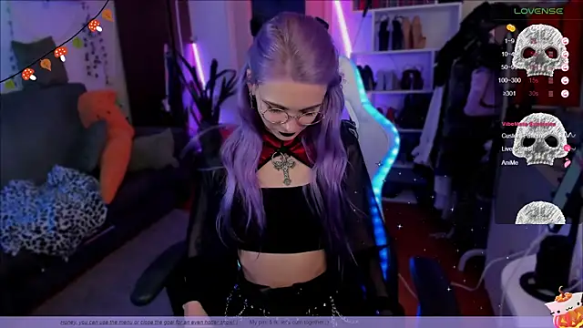 Fridart-house Fortuna online show from October 2025 01:15:01 AM