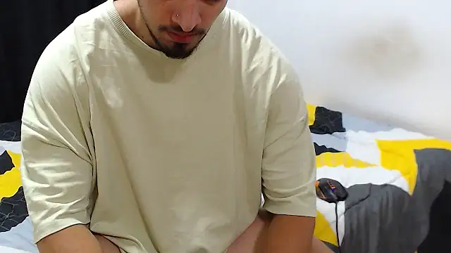 Snapshot of darekgates chatting on December 2025 03:57:02 PM darekgates online show from December 2025 03:57:02 PM