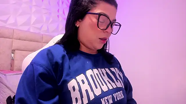 PauletteJ online show from March 2026 11:32:02 AM