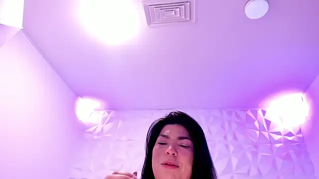 PauletteJ online show from April 2026 11:39:02 AM