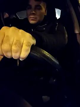 J0nyhson online show from December 2025 04:14:01 AM