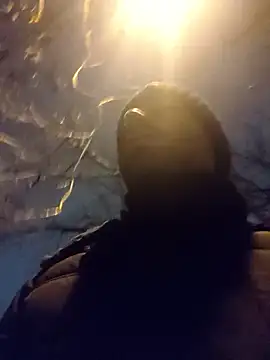 J0nyhson online show from January 2026 06:35:02 PM