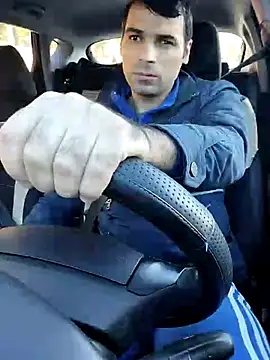 J0nyhson online show from October 2025 01:43:01 PM