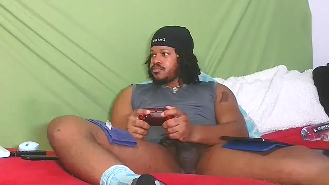 Snapshot of Carolinayoungin chatting on September 2025 07:20:02 PM Carolinayoungin online show from September 2025 07:20:02 PM