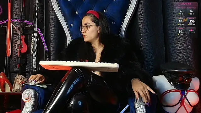 abbymora online show from April 2026 05:03:01 AM