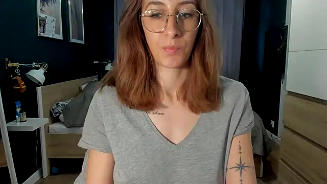 DesireMore90 online show from April 2026 03:46:01 PM