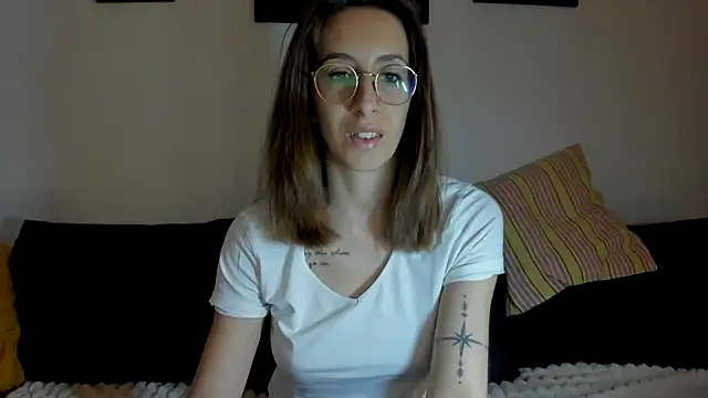 DesireMore90 online show from March 2026 09:17:02 PM