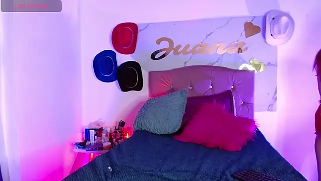 juanitared online show from April 2026 12:34:01 AM