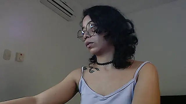 Putaku San online show from December 2025 06:07:01 AM