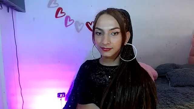 Snapshot of Katty_fox69 chatting on February 2025 11:21:02 PM Katty fox69 online show from February 2025 11:21:02 PM