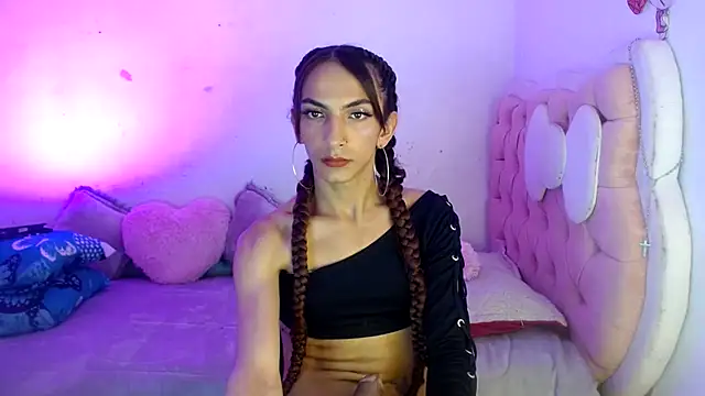 Snapshot of Katty_fox69 chatting on October 2025 02:46:01 AM Katty fox69 online show from October 2025 02:46:01 AM