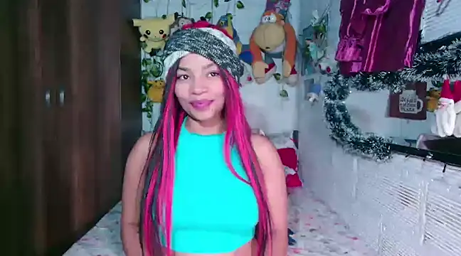 Selenne Jones online show from February 2025 10:55:01 AM