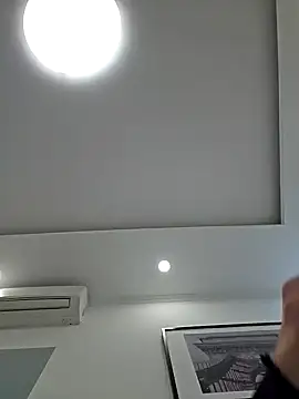 CabrioCabrio online show from February 2025 09:15:02 PM