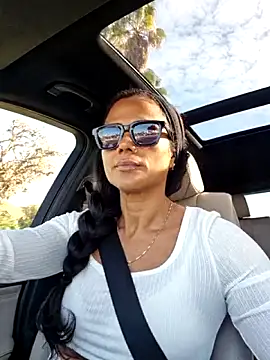 Allana Squirt online show from November 2025 12:16:01 PM