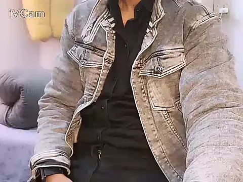 Snapshot of felix_dion chatting on January 2026 04:11:02 PM felix dion online show from January 2026 04:11:02 PM