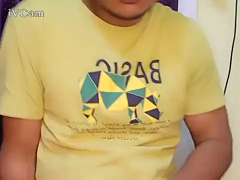 Snapshot of felix_dion chatting on January 2025 03:54:02 PM felix dion online show from January 2025 03:54:02 PM