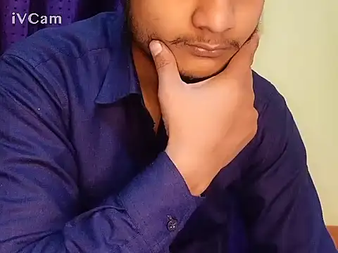 Snapshot of felix_dion chatting on January 2025 03:06:01 PM felix dion online show from January 2025 03:06:01 PM