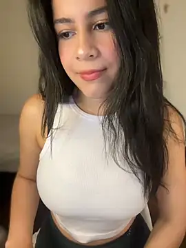 CuteKira7 online show from April 2026 03:01:01 AM