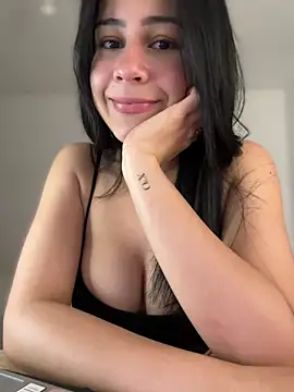 Snapshot of CuteKira7 chatting on February 2026 03:29:01 AM CuteKira7 online show from February 2026 03:29:01 AM