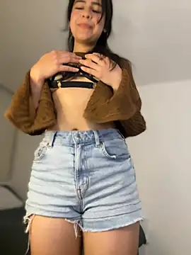 CuteKira7 online show from May 2026 03:17:02 AM