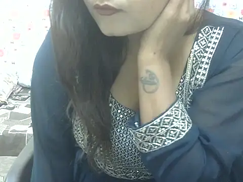 Lusty Wife1 online show from November 2025 09:24:02 AM