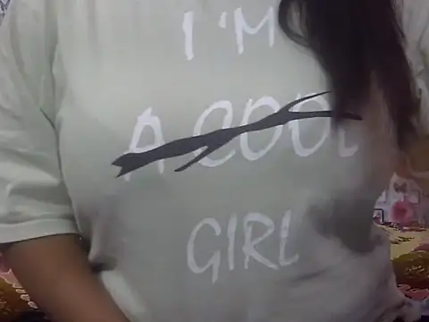 Lusty Wife1 online show from April 2026 08:00:02 PM