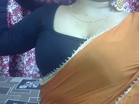 Lusty Wife1 online show from March 2026 07:17:01 PM