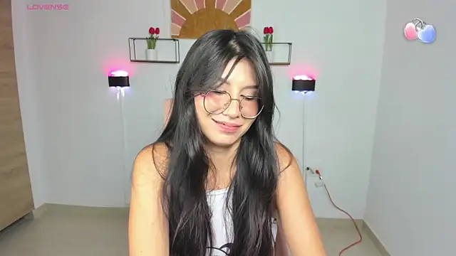 emily villamil online show from February 2026 08:31:02 PM