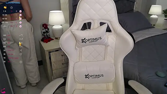 kathe03 online show from April 2026 04:24:02 PM