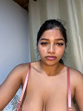 AgathaGeorgiou online show from November 2025 11:43:02 PM