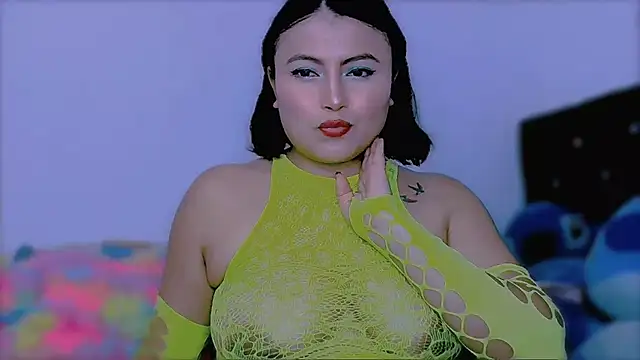 Snapshot of KathieBurning chatting on October 2025 06:41:02 PM KathieBurning online show from October 2025 06:41:02 PM