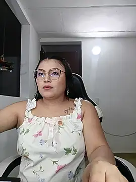 KathieBurning online show from January 2026 08:14:02 PM