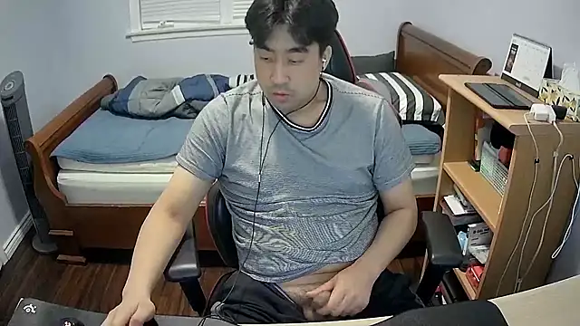 Koreanboy171 online show from March 2026 03:34:01 AM