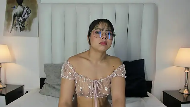 Violet queen20 online show from September 2025 06:47:01 PM