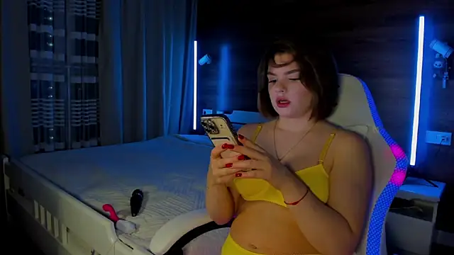 Elizabeth Hottie  online show from November 2025 11:52:01 PM