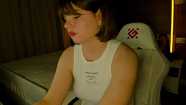 Elizabeth Hottie  online show from June 2026 11:21:02 PM
