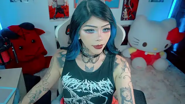 Snapshot of Deadly_Doll chatting on April 2026 08:49:01 PM Deadly Doll online show from April 2026 08:49:01 PM