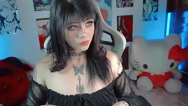 Snapshot of Deadly_Doll chatting on September 2025 10:23:02 PM Deadly Doll online show from September 2025 10:23:02 PM