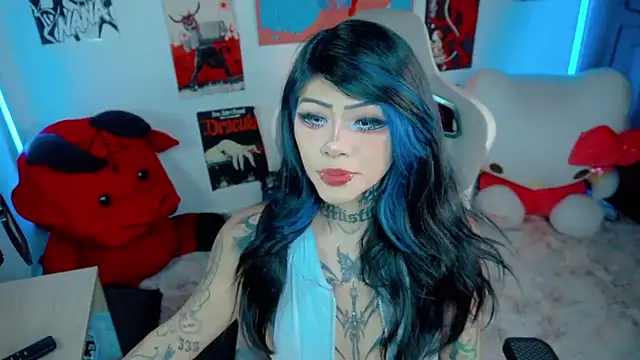 Snapshot of Deadly_Doll chatting on May 2026 10:24:01 PM Deadly Doll online show from May 2026 10:24:01 PM