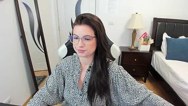 Snapshot of AmyPure_ chatting on May 2026 04:39:02 AM AmyPure online show from May 2026 04:39:02 AM