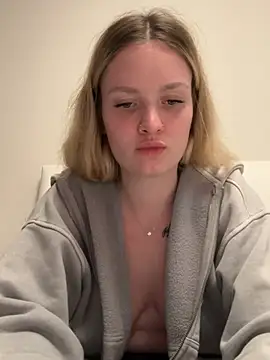 Snapshot of mariemelissah chatting on February 2025 06:12:01 PM mariemelissah online show from February 2025 06:12:01 PM