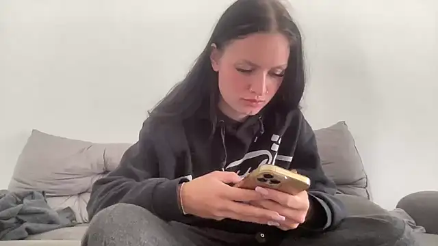 Snapshot of mariemelissah chatting on February 2026 11:10:02 AM mariemelissah online show from February 2026 11:10:02 AM