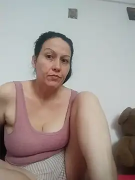 Snapshot of Mira_bel chatting on October 2025 10:07:01 AM Mira bel online show from October 2025 10:07:01 AM