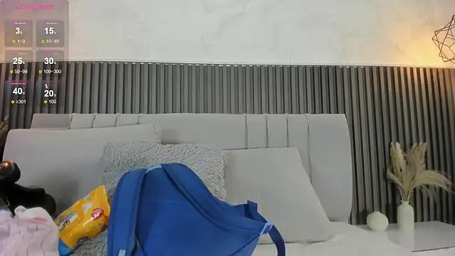 Snapshot of SHANONCLARK chatting on November 2025 07:07:02 PM SHANONCLARK online show from November 2025 07:07:02 PM