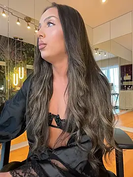 MileySin1111 online show from February 2026 02:39:01 PM